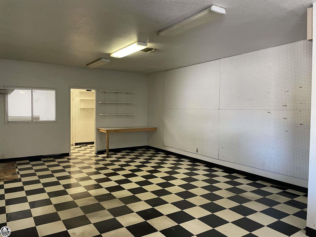 Space #2040577